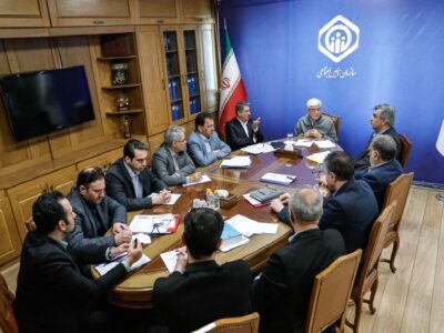 عارف: ایران تسلیم زیاده‌خواهی نمی‌شود