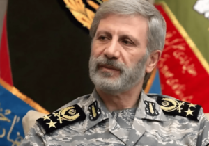 امیر حاتمی: آمریکا و اسرائیل آرزوی زانو زدن ملت ایران را به گور خواهند برد