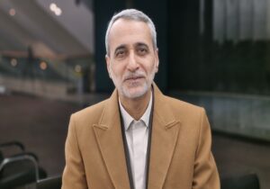 فقط کشتی‌های تجاری با پرداخت عوارض اجازه تردد در تنگه هرمز را دارند