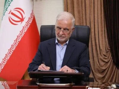 وزیر کشور: مجاهدتهای ارتش در جنگ ۴۰ روزه هرگز فراموش نمیشود