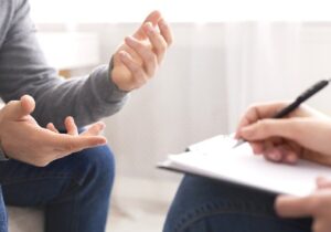 ارائه چهار هزار خدمت پزشکی و روانشناختی در جنگ تحمیلی اخیر