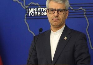 بقائی: عبور بیقید و شرط از تنگه هرمز دیگر موضوعیت ندارد
