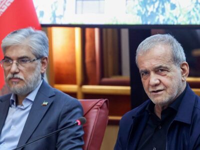 پزشکیان: افتخارات کشور مرهون دانشمندان است