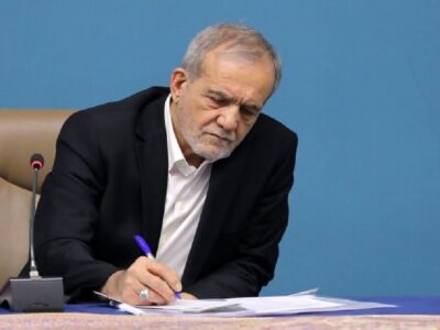رئیسجمهور: امروز در برابر دشمنان تمدنستیز، باید به اندیشههای سترگ سعدی رجوع کنیم