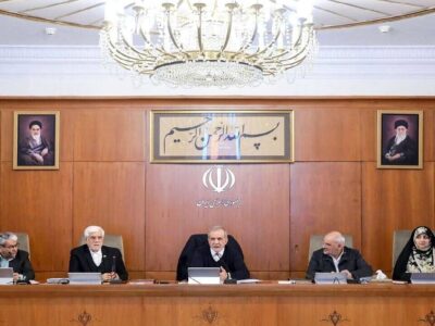 اصلاح مصوبه کالاهای اساسی در هیات دولت/عارف: تأمین ذخایر راهبردی گندم و روغن تقویت شد