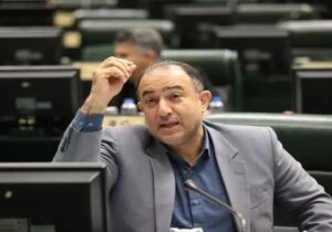 برای جلوگیری از تعدیل نیروها باید به کارفرمایان تسهیلات بانکی قابل قبولی بدهیم
