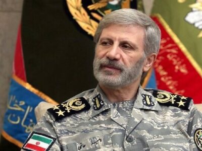 فرمانده کل ارتش: متجاوز جنایتکار را پشیمان خواهیم کرد