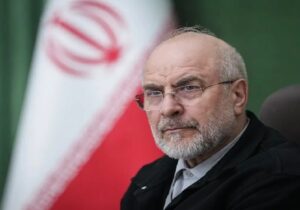 قالیباف: مدرسه سنگر مبارزه برای فردا و معلم معمار بنیانهای تمدن است