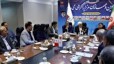 عارف: دوران مدیریت ساعتی گذشته است/ کشور به مسئولیت جهادی نیاز دارد