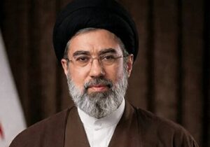 پاسخ رهبر انقلاب اسلامی به نامه جمعی از فعالان مردمی حوزه جمعیت