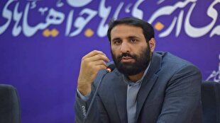مدیر شبکه افق: حضرت آقا تجمعات را از تلویزیون دنبال میکنند و از جمعیت زیاد مردم خوشحال هستند