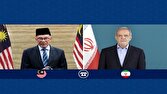تاکید سران ایران و مالزی بر تقویت همکاریهای جهان اسلام و توسعه روابط دوجانبه