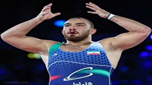 زارع: جایزه مردمی را به خانوادههای داغدار میناب تقدیم میکنم+ فیلم