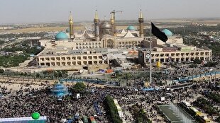 مراسم سی‌وهفتمین سالگرد ارتحال امام خمینی (ره) آغاز شد