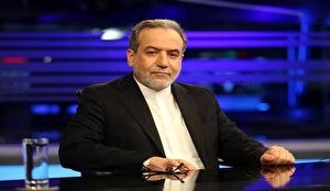 عراقچی: توافق با آمریکا در دو مرحله و امضای تفاهم‌نامه از راه دور انجام می‌شود