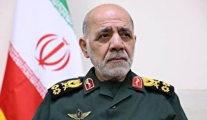 فرزندان ملت در نیروهای مسلح دست به ماشه آماده شلیک به قلب دشمن هستند
