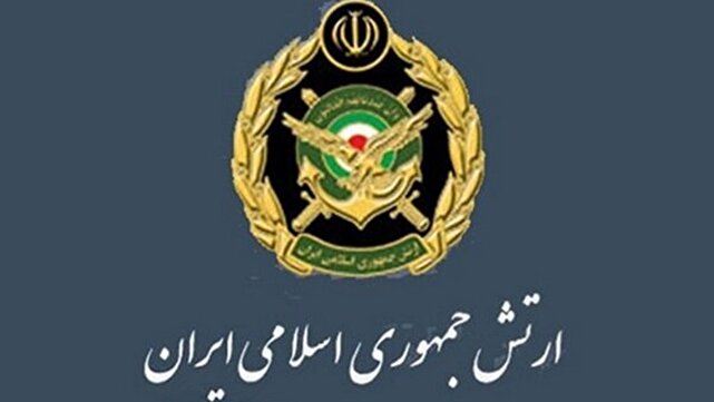 ارتش: پایگاهها و شناور دشمن آمریکایی را هدف قرار دادیم