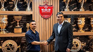 قرارداد عمری با پرسپولیس تمدید شد قرارداد عمری با پرسپولیس تمدید شد
