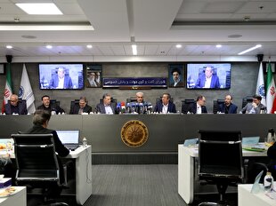 کمبود ۲۰۰ میلیون دلاری منابع ارزی صنعت دارو/ بیمه‌ها توان جبران افزایش قیمت‌ها را ندارند