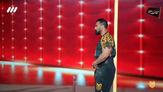 چالش سنگین مردان آهنین توسط یک پتک ۲۰ کیلویی + فیلم