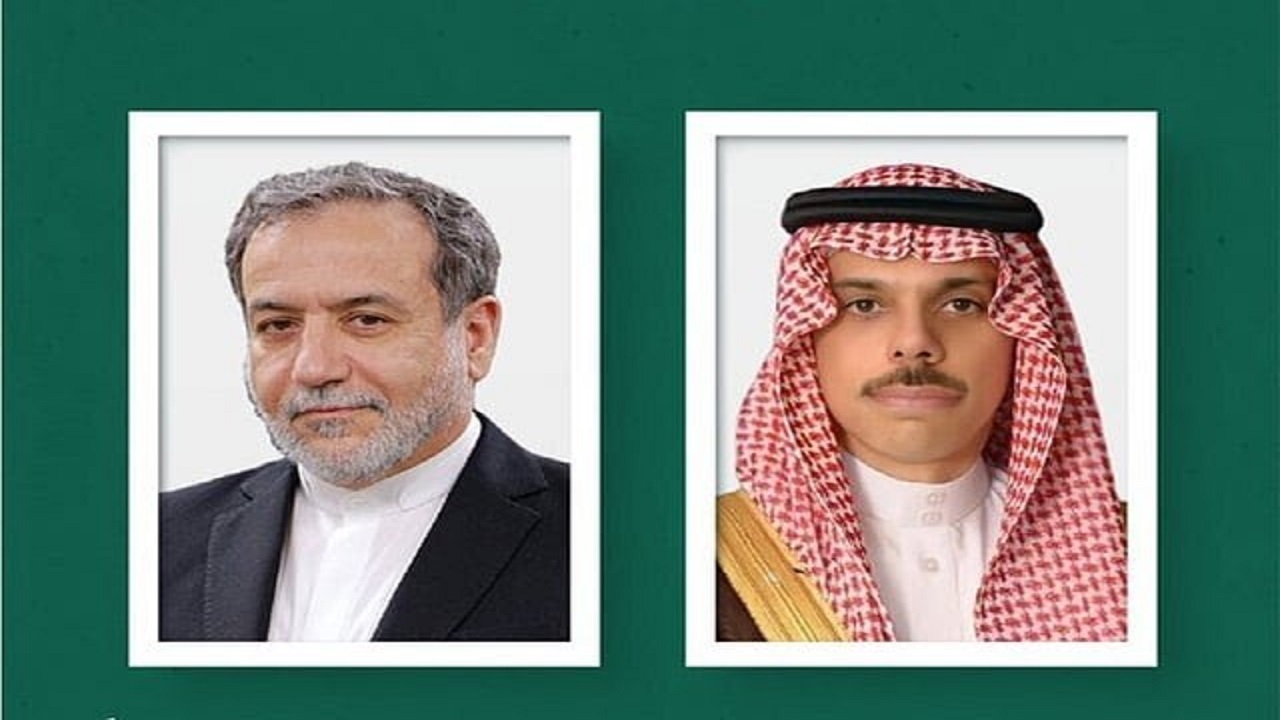 گفتوگوی تلفنی عراقچی و بن فرحان درباره آخرین تحولات منطقه گفتوگوی تلفنی عراقچی و بن فرحان درباره آخرین تحولات منطقه
