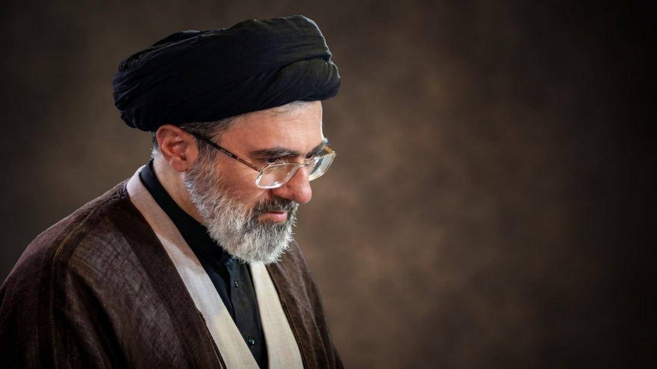 دفتر رهبر انقلاب: ادعای مطرحشده درباره واکنش رهبر انقلاب به نامه رئیس جمهور کذب است