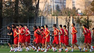 اضافه شدن بازیکنان امید پرسپولیس به تمرینات تیم بزرگسالان