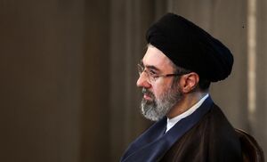 دشمن بهدنبال پارهپاره شدن امّت اسلام است/ وحدت بین مسلمین، نمونهای موفّق در میان ملّت ایران است/ حکّام کشورهای منطقه دشمن واقعی را بشناسند و با آن مقابله کنند